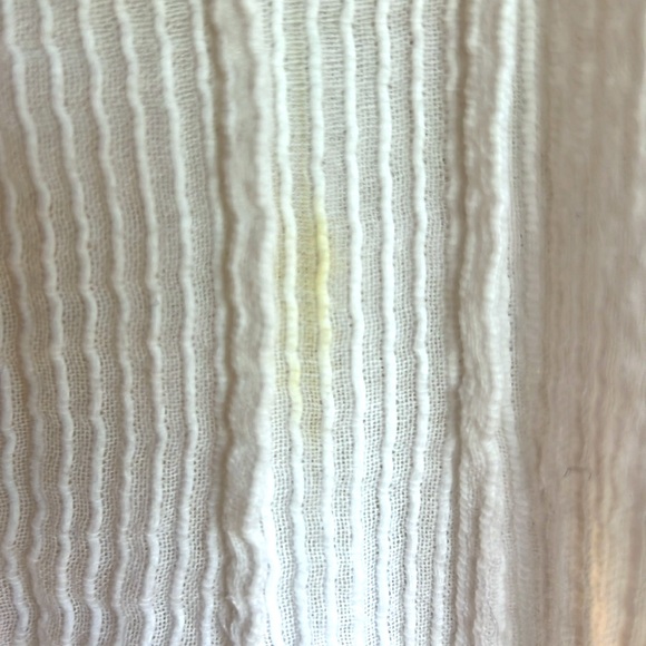 White Faherty blouse, size S - Picture 4 of 4